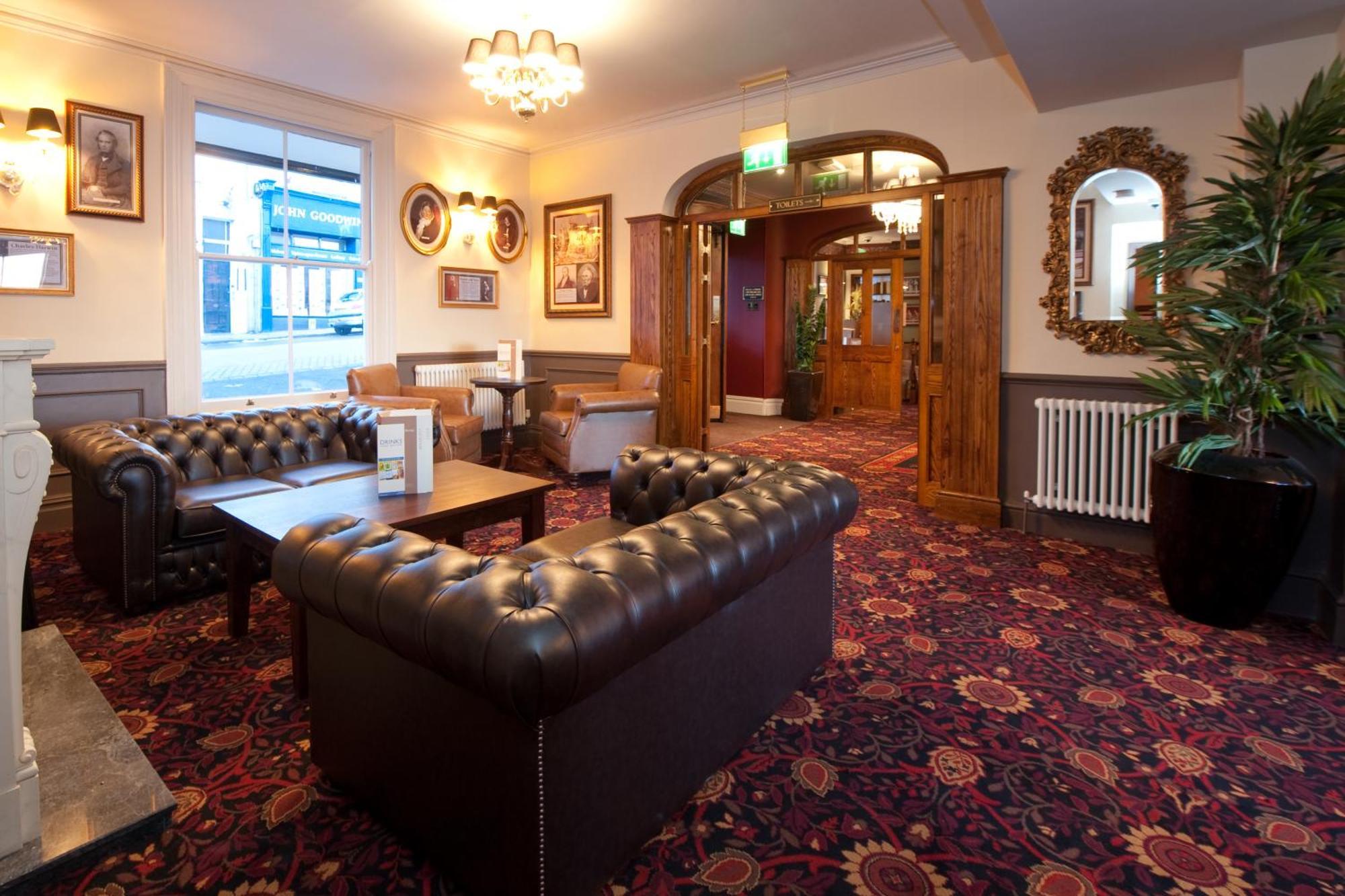 Foley Arms Hotel Great Malvern Kültér fotó