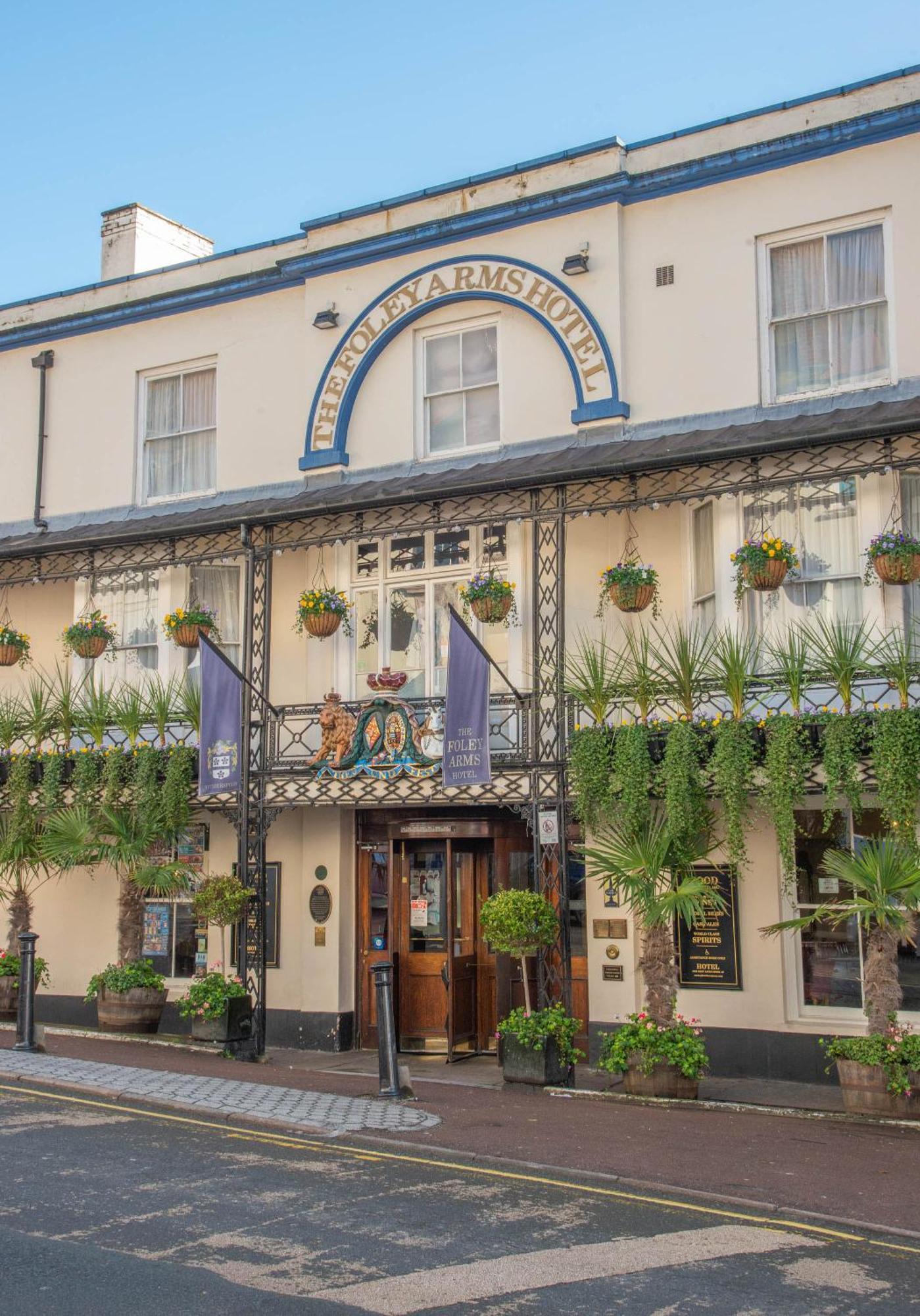Foley Arms Hotel Great Malvern Kültér fotó