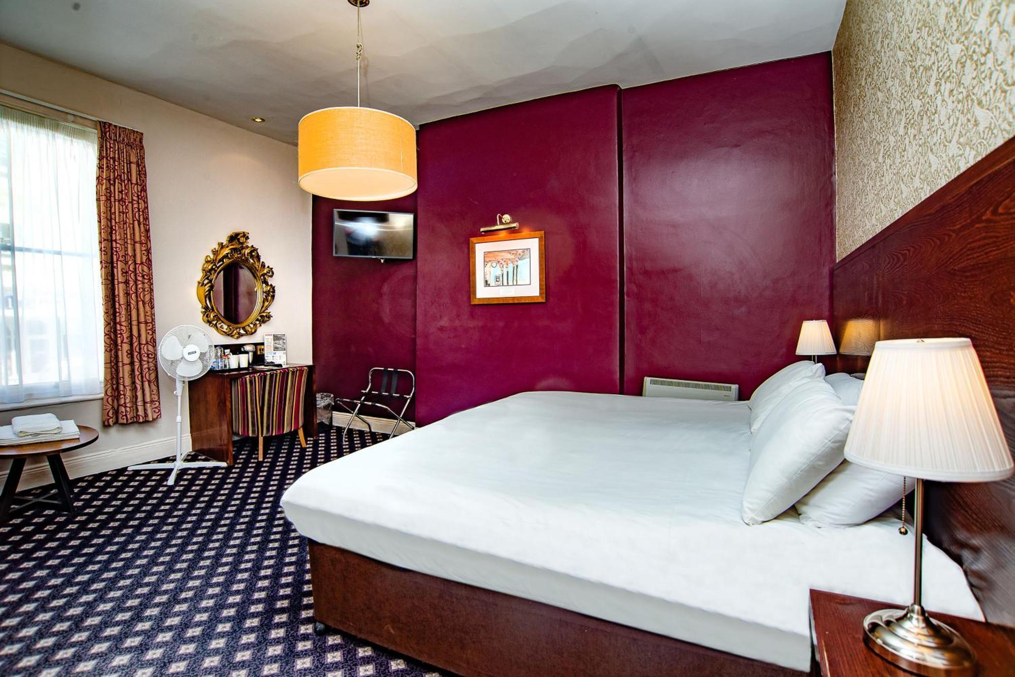 Foley Arms Hotel Great Malvern Kültér fotó